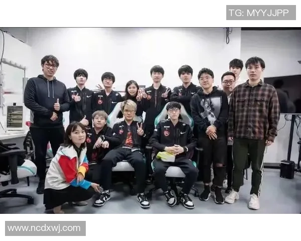 FPX在CSGO比赛中的节奏掌控与战术分析探讨 FPX在CSGO比赛中的节奏掌控与战术分析探讨